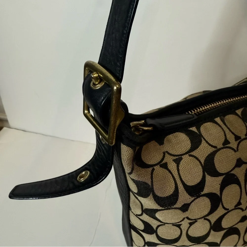 Coach Bleecker Black Legacy Duffle in Printed Signature C Logo Fabric Purse Bag - Picture 9 of 16
